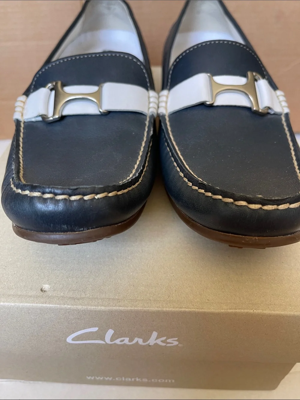 Clarks women slip